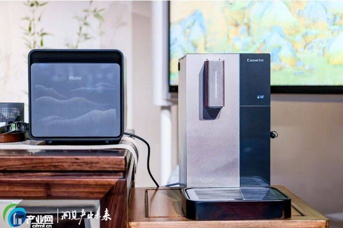 首创矿泉水标准,卡萨帝为懂茶人打造黄金矿泉净饮机