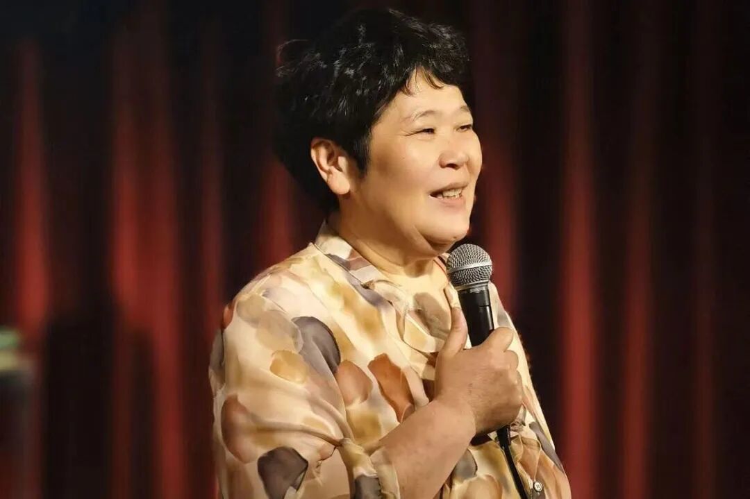 “房主任”讲脱口秀