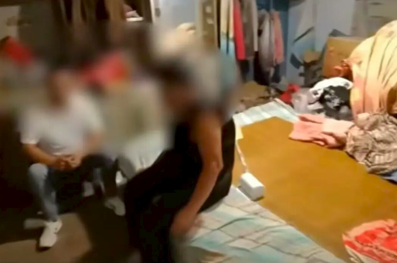 ▲河南南阳“被贷款”的村民（图/视频截图）