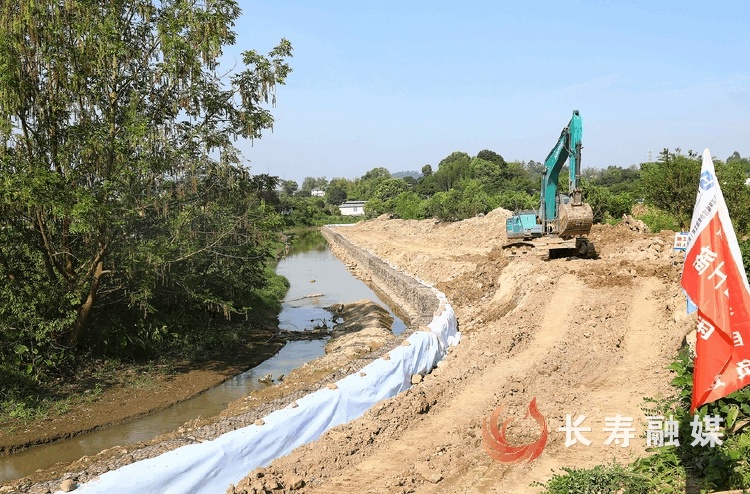 龙溪河支流（双龙河）环境综合整治工程完成50%1