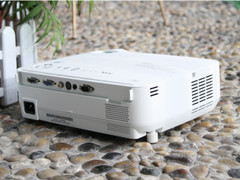 娱乐投影也智能 NEC NP110+仅3千出头 