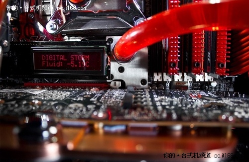 外星人靠边站 超强性能液冷游戏PC面市
