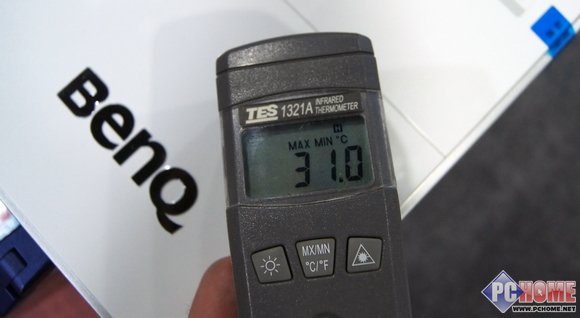 豪华音质靓丽画面 明基W1100投影评测