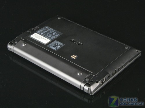 首配APU双核芯 宏碁Aspire One522评测 