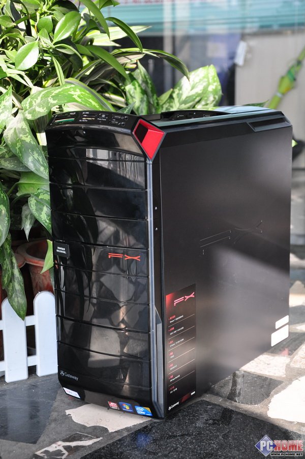***奢华跑车范 Gateway FX6840评测