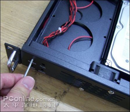 触发power开关