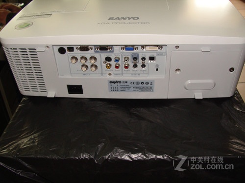 6000流明 三洋PLC-XM1500C投影特价 
