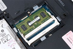 东芝(Toshiba)
Satellite R800笔记本 