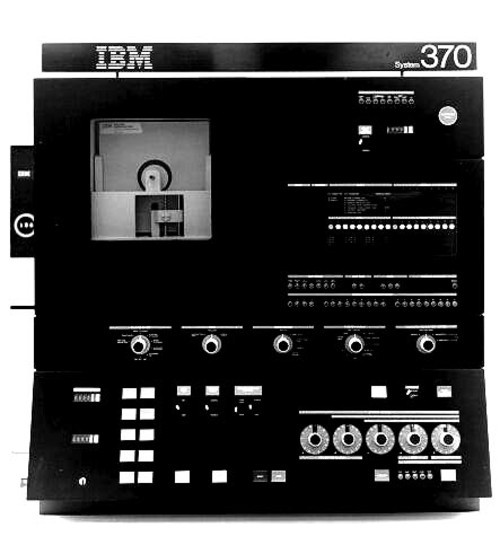 独家揭秘  多图再现IBM百年经典服务器 