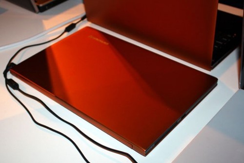 联想IdeaPad Ultrabook U300s台北曝光 