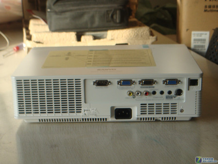 4500流明工程投影机 三洋XU1060C小降 