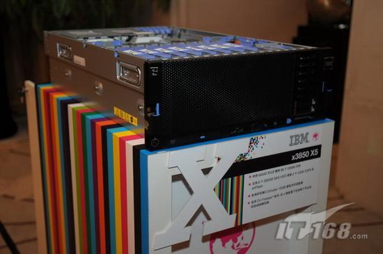 重新定义x86服务器IBMeX5架构揭秘