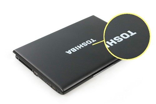 东芝(Toshiba)
Satellite R800笔记本 
