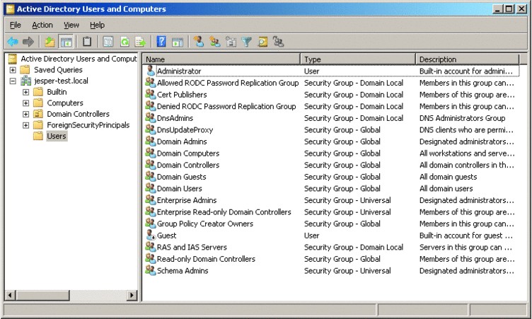 图 5 在 Active Directory 的 Users 容器中定义的默认组