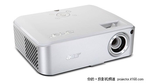 亮度2000流明 宏碁H7531D家庭投影王者