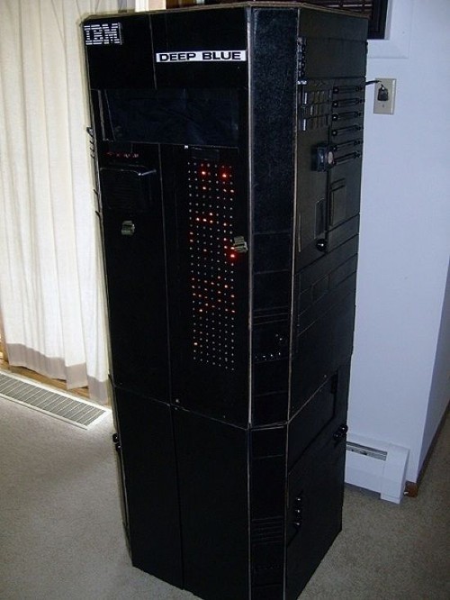 独家揭秘  多图再现IBM百年经典服务器 