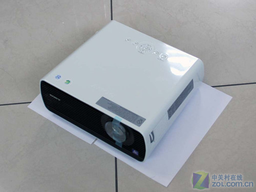 1.3倍变焦镜头 索尼EX145投影低价开售 