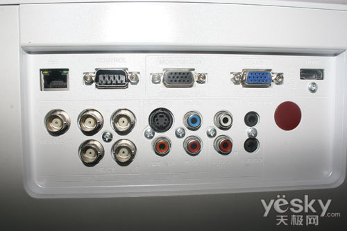 光影星播客 雅图工程投影机LX8000全球首测