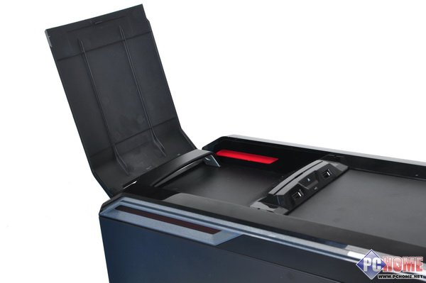 ***奢华跑车范 Gateway FX6840评测