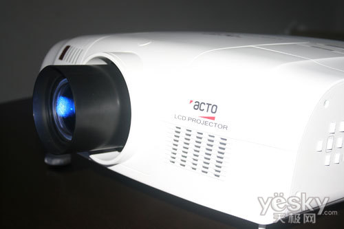 光影星播客 雅图工程投影机LX8000全球首测