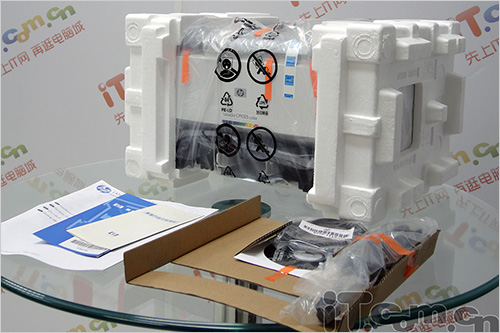 带色彩的黑白激打 惠普CP1025评测