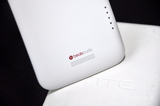 四核大光圈高速连拍 HTC One X行货评测
