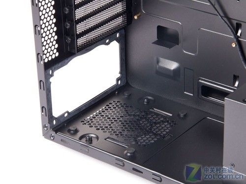 挑战顶级6核PC 游戏机箱选购注意哪