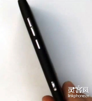诺基亚首款Windows Phone 7手机