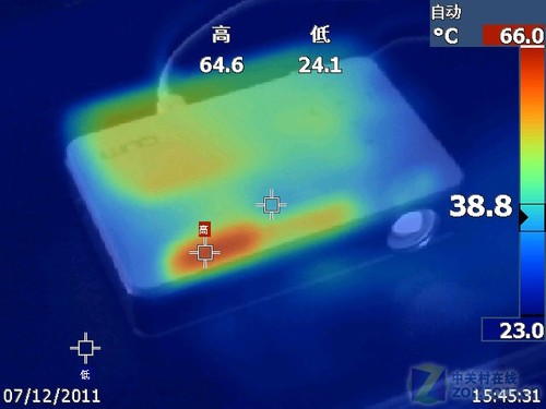 首台高清掌上投影机 丽讯Qumi全球首测 