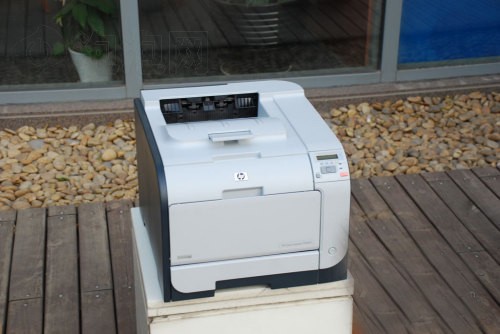 惠普Color LaserJet CP2025激光打印机 