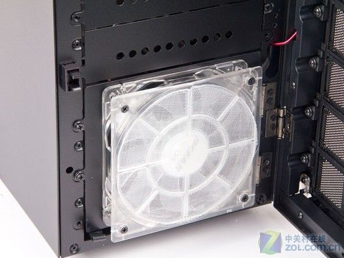 挑战顶级6核PC 游戏机箱选购注意哪