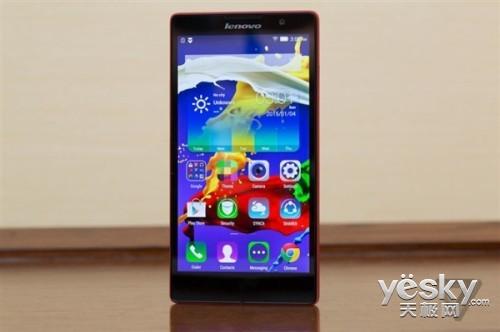 全球首款Intel 64位四核手机 联想发布P90