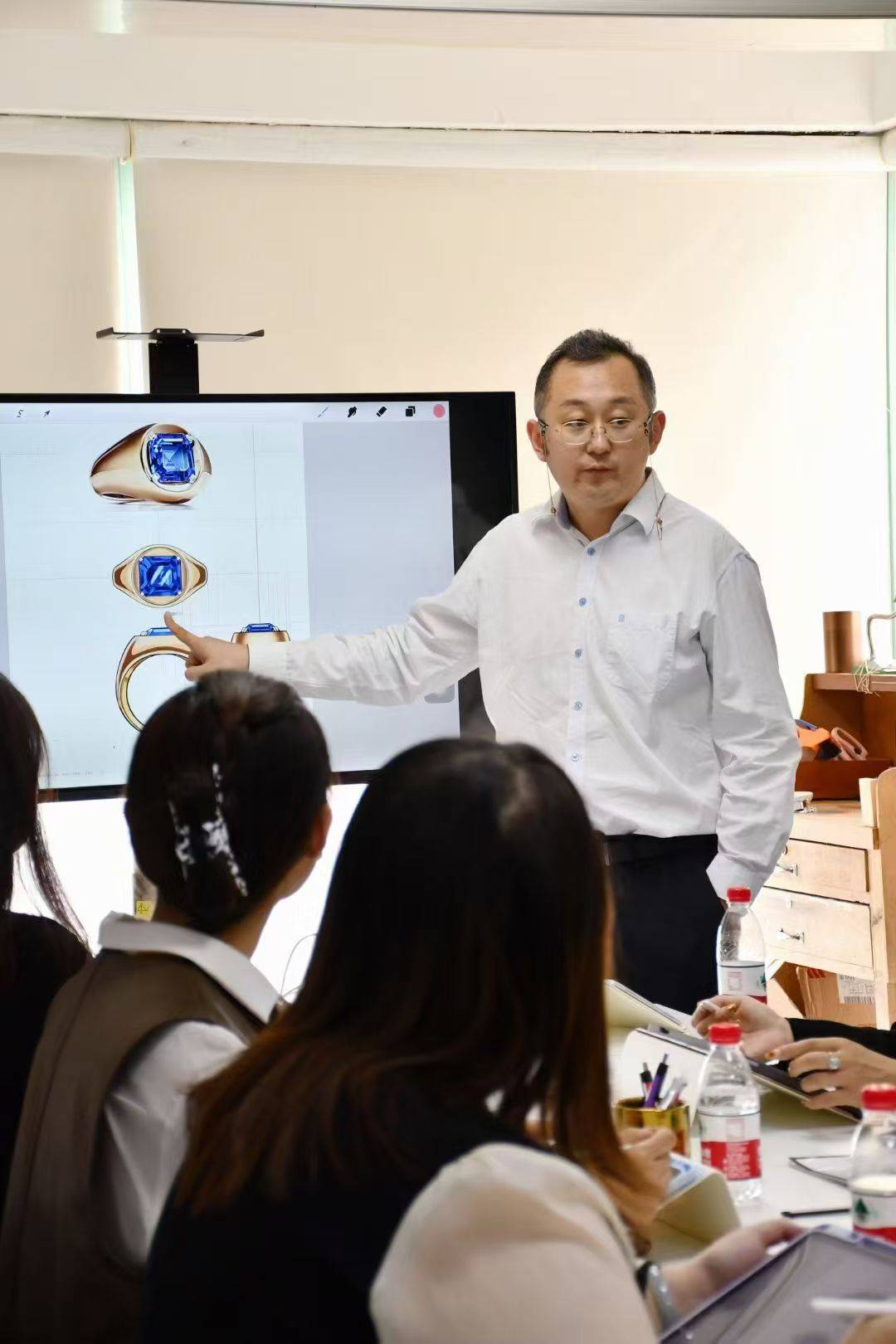 微信图片_20260719003254_87_1.jpg