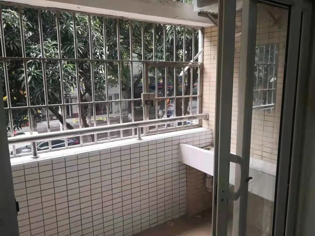 电子科技大学中山学院宿舍条件怎么样，有空调吗（含宿舍图片）