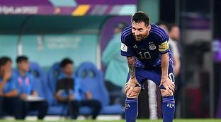 梅西模仿里克尔梅