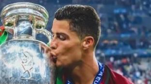 为什么喜欢梅西的人比c罗多一点