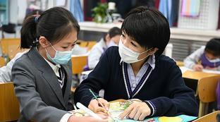 足球手抄报优秀作品文字清晰
