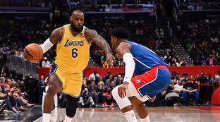 nba球衣情侣照