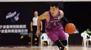 开篮球俱乐部赚钱吗
