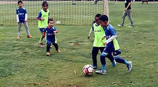 足球ppt课件脚内侧传球教学