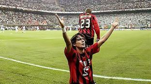 c罗背身拿球能力