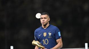 姆巴佩还有几年退役了