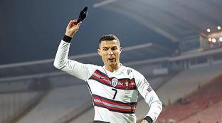 c罗倒钩破门次数