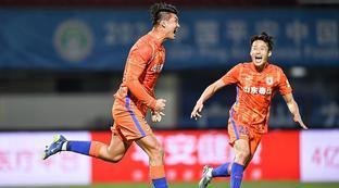 中超限制外援出场吗