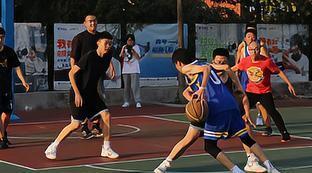 看篮球球赛
