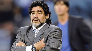 马拉多纳做了什么