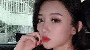斗鱼球球是谁