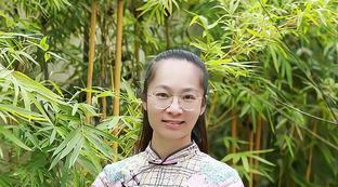 小班幼儿趣味足球游戏100例