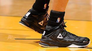 雷阿伦热火球鞋