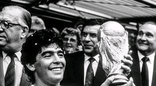 上帝之手马拉多纳歌曲